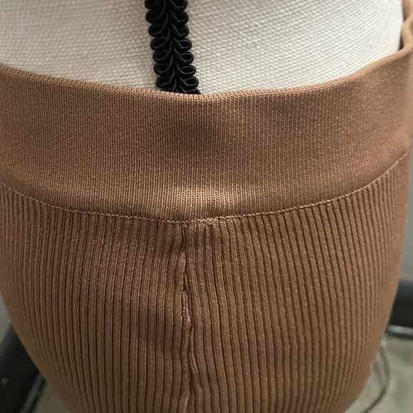 Cutest Tan Fitted 2-Piece Stretch Pencil Skirt W/Matching Zip Jacket - Picture 4 of 4